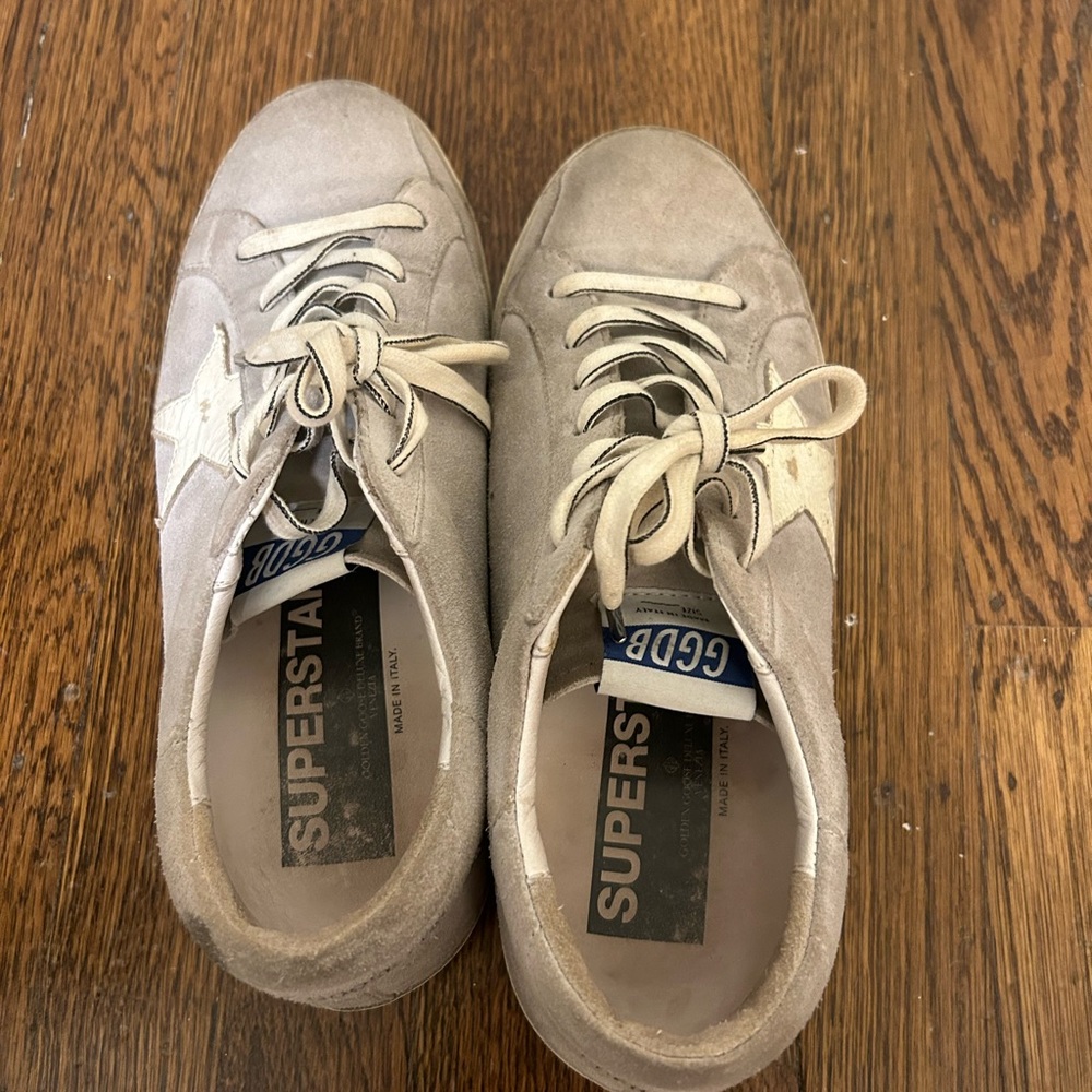 Golden Goose Superstar in Gray - Picture 3 of 14